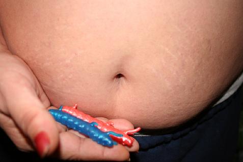 (image for) Cathy Pukes on a Worm