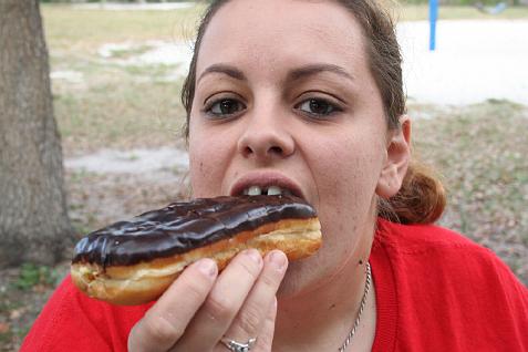 (image for) Sara and the Eclair