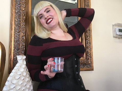 (image for) That BroaDD and the Naughty Elf